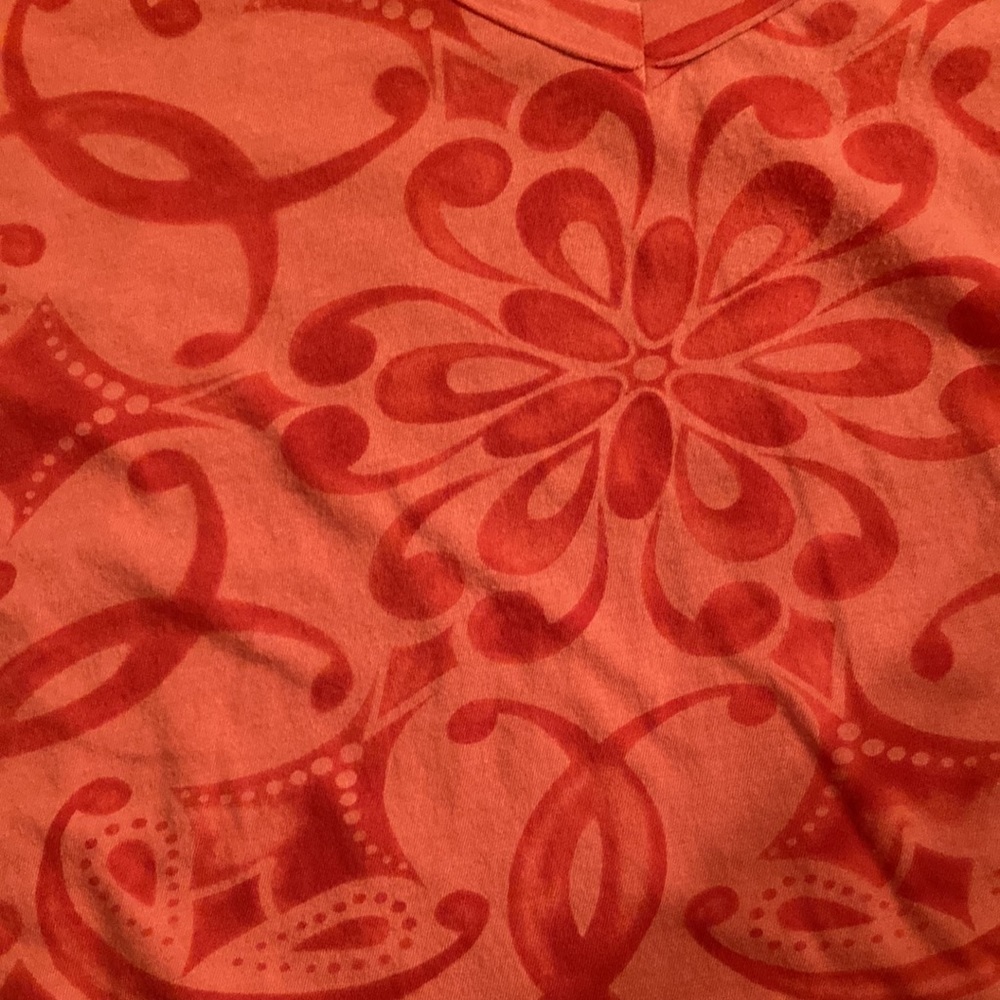 Eddie Bauer orange print t-shirt - Picture 5 of 7